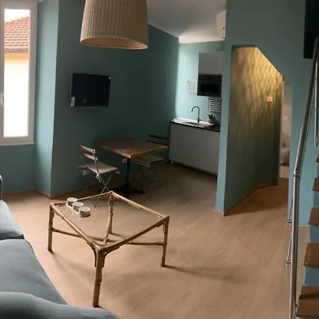 La Terrazzina Oltre Holidays Lägenhet Sanremo